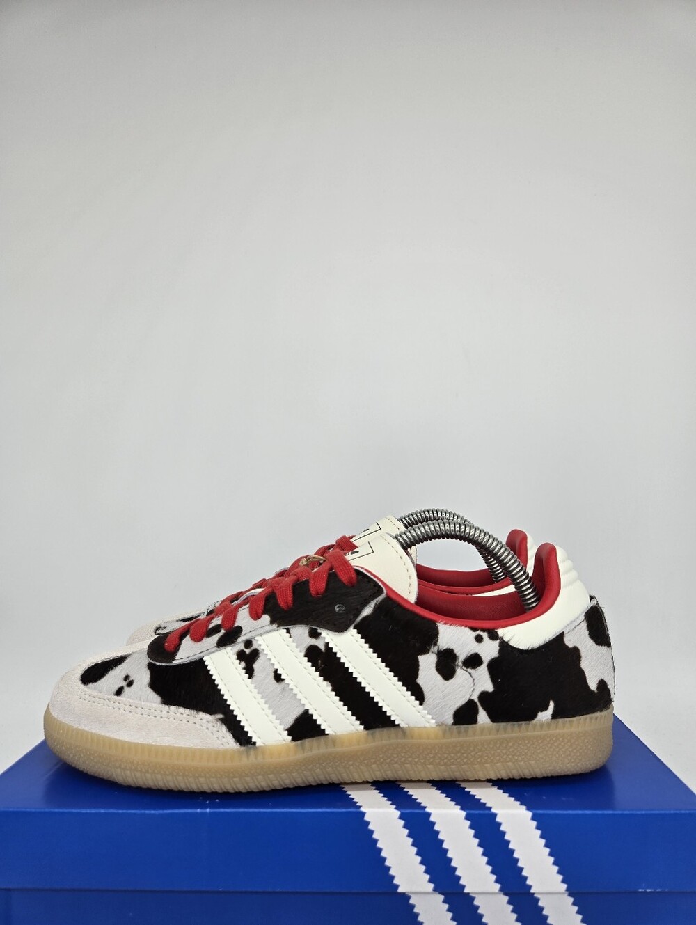 adidas Women's Samba OG KI6956 Cow Print Aurora Coffee Shoes Size 7.5